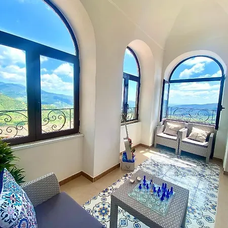 La Casa Di Mati شقة
